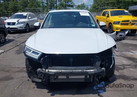 2019 Audi Q5 45 Premium from USA, damaged, VIN WA1CNAFY2K2056847